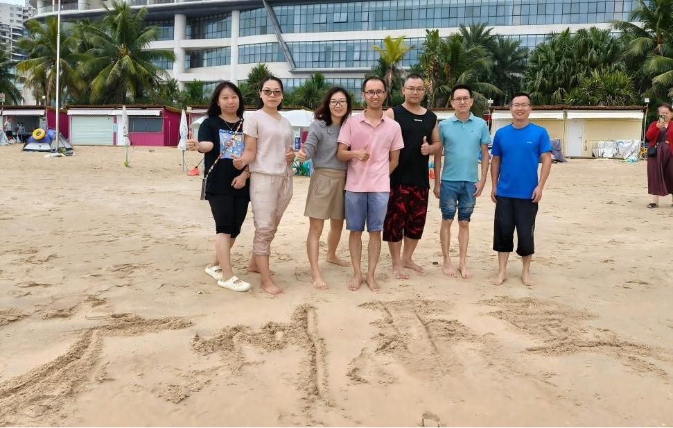 沙灘合影 沙灘合影